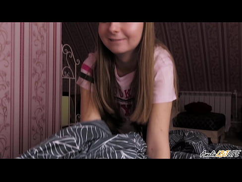 ❤️ Blondie-k bere BFF-ren sakon zurrupatzen du eta esperma jasotzen du ahoan ❤❌ Porno gurean eu.pornoxlxx.ru ❤